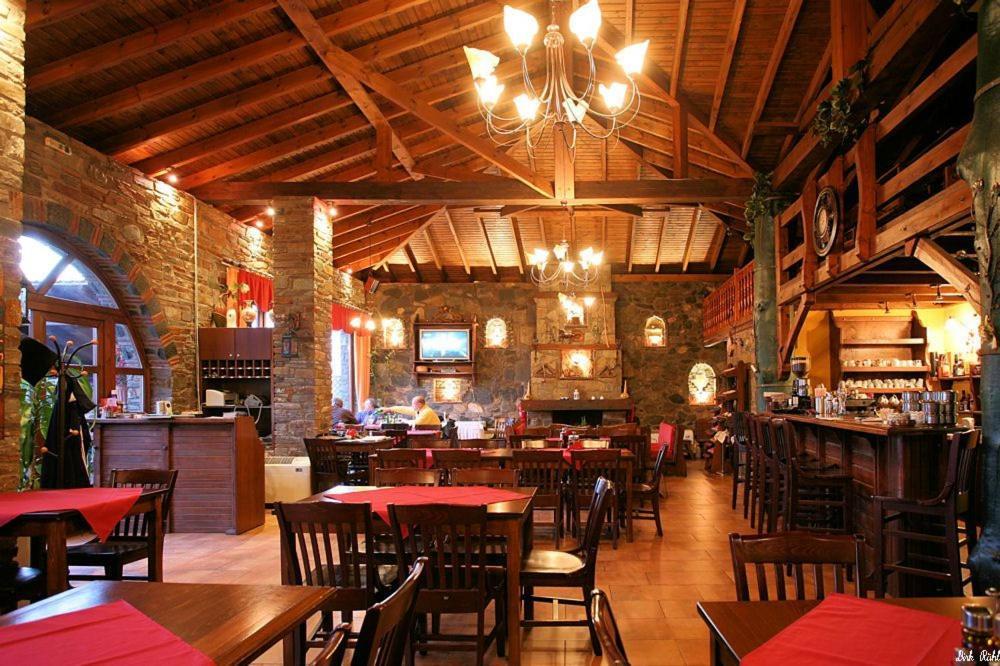 Morfi Hotel Керкини Экстерьер фото